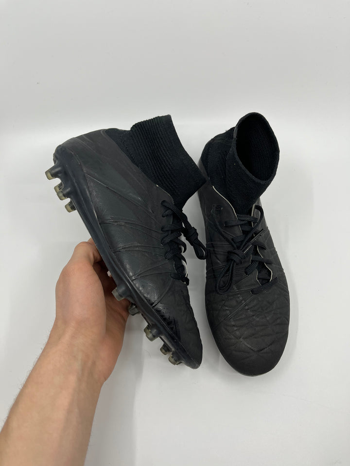 NIKE HYPERVENOM PHANTOM 2 - SIZE 40