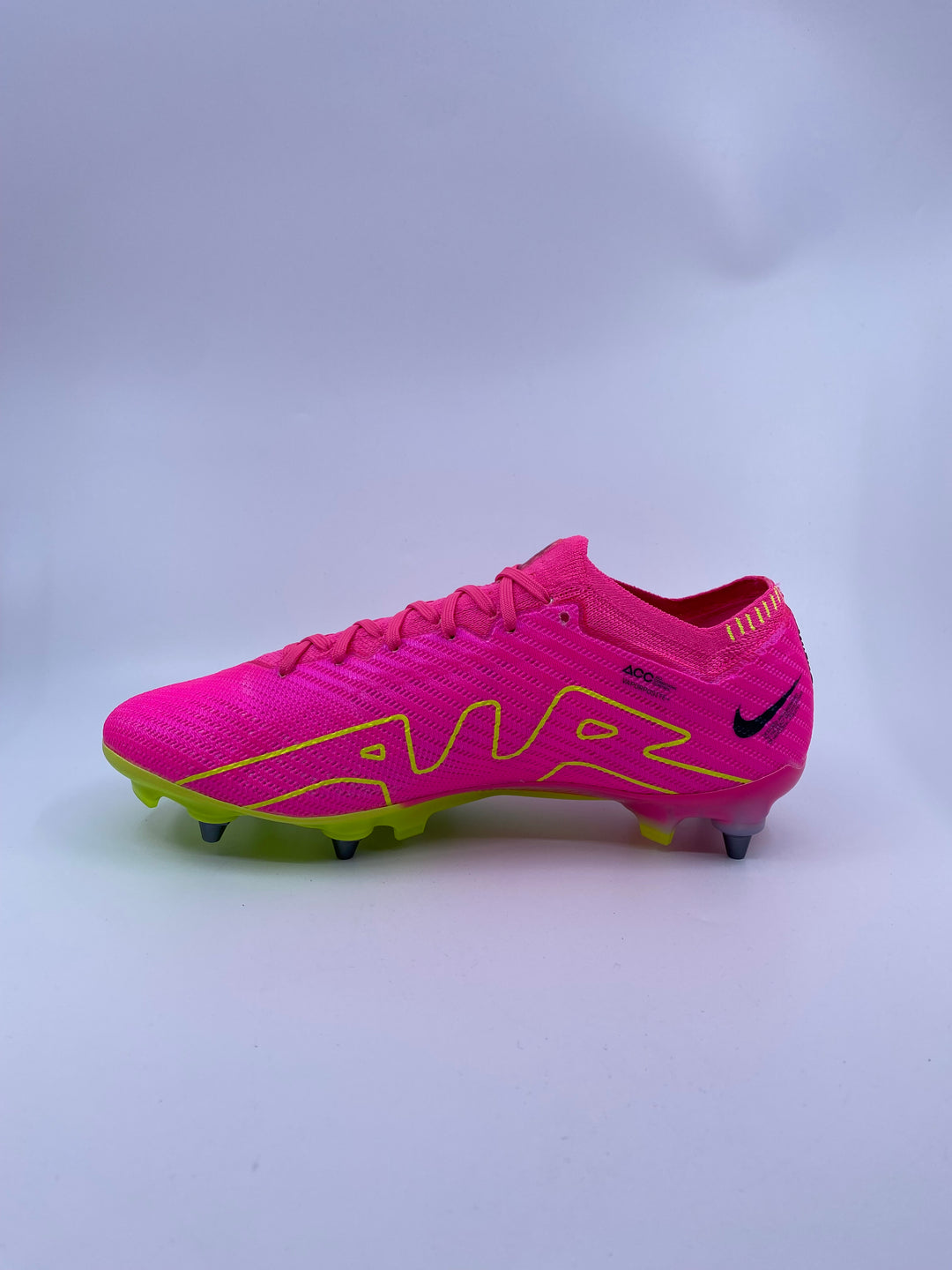 Nike Mercurial Vapor 15 - Size 42.5