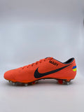 Nike Mercurial Vapor 8 - Size 43