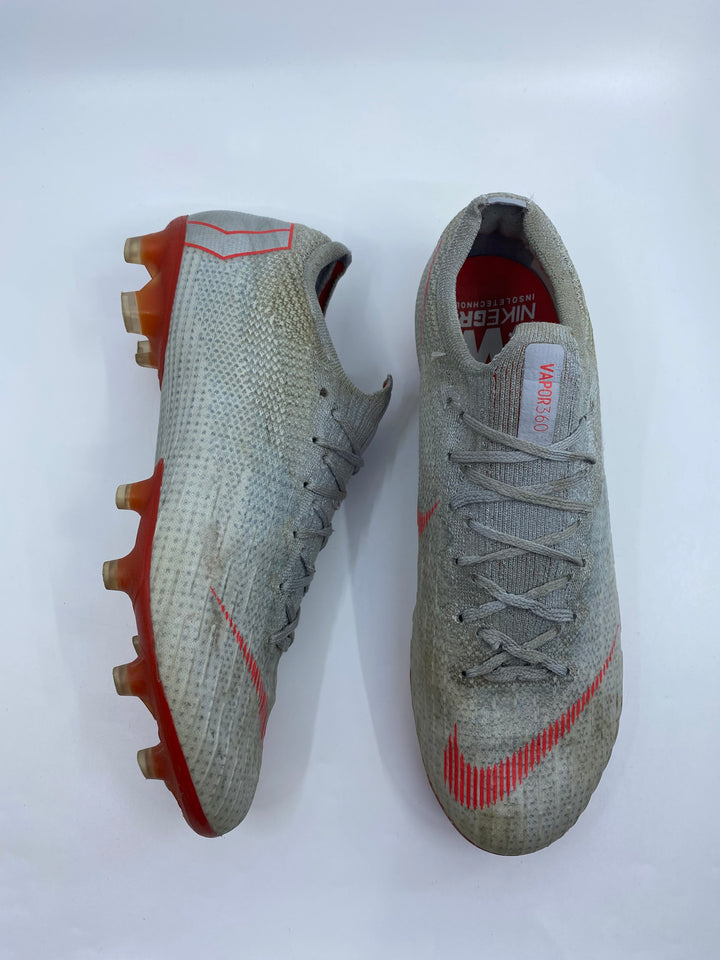 Nike Mercurial Vapor 12 - Size 40