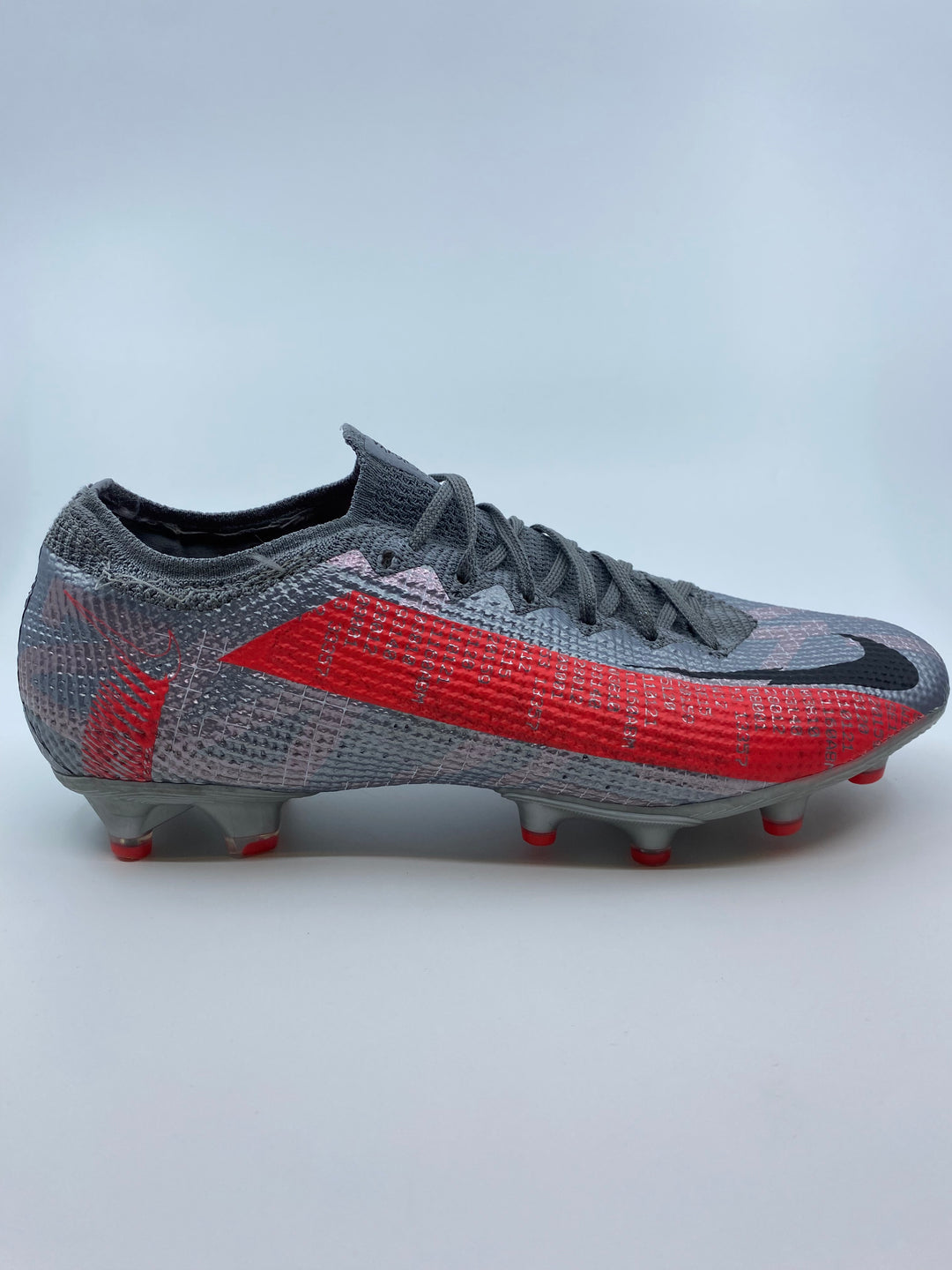Nike Mercurial Vapor 13 - Size 42