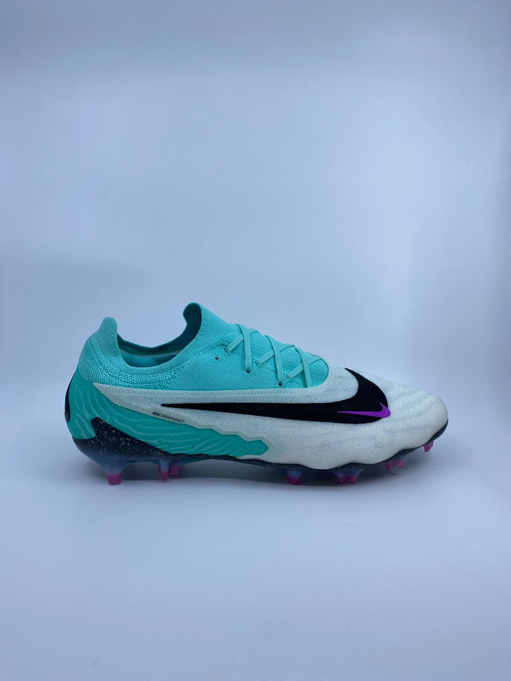Nike Phantom GX - Size 45.5