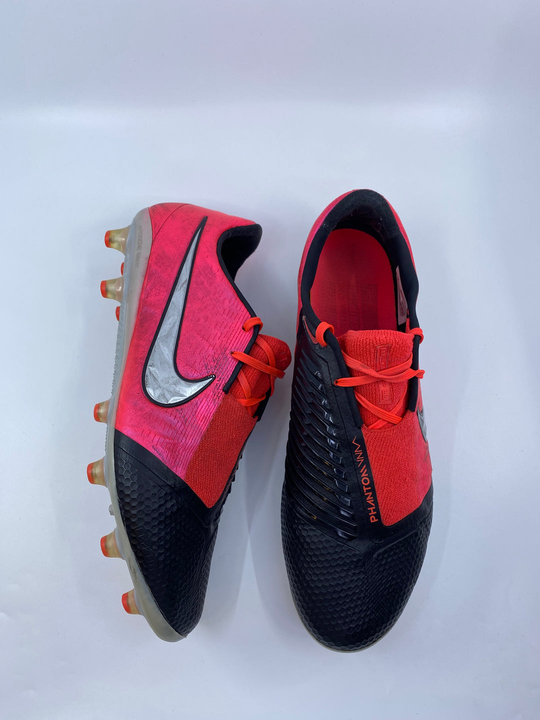 Nike Phantom Venom - Size 42.5