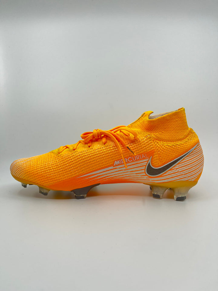 Nike Mercurial Superfly 7 - size 44,5