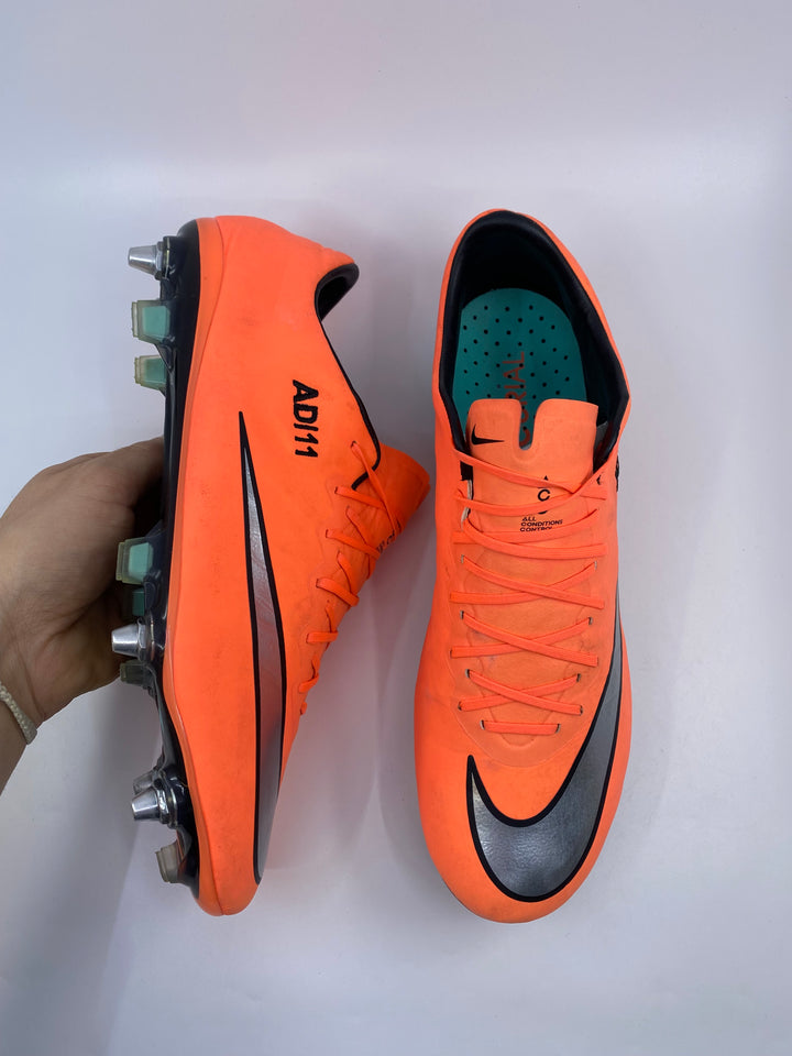 Nike Mercurial Vapor X - Size 43