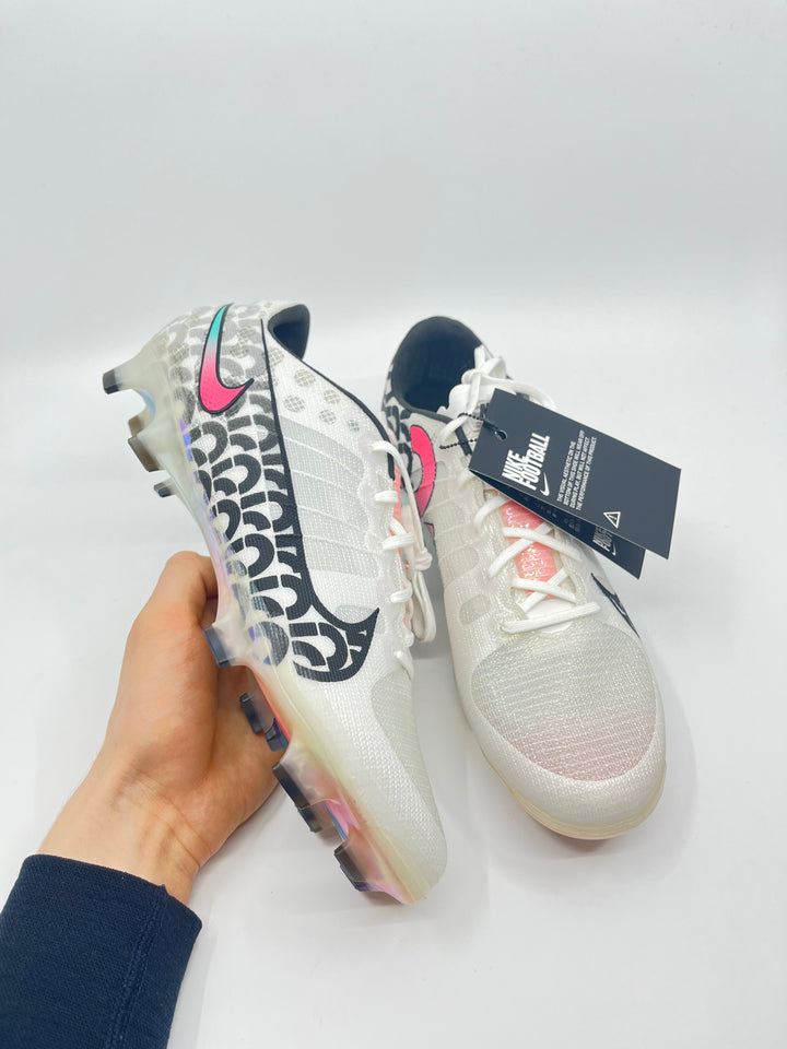 Nike Mercurial Air Zoom Ultra Limited Edition - Size 43