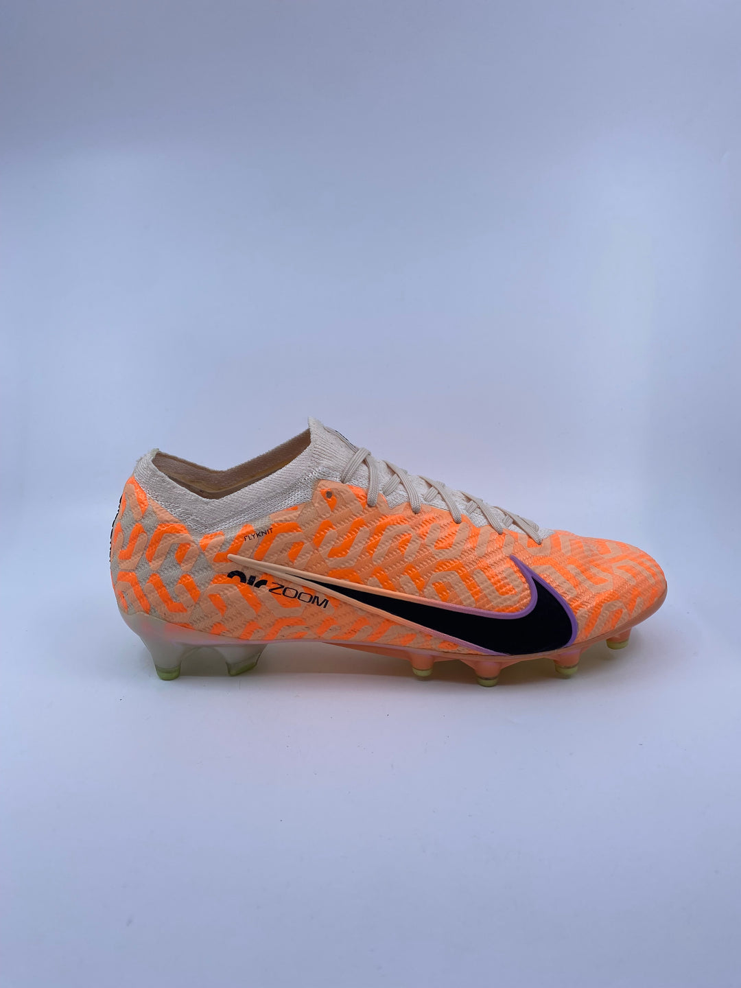 Nike Mercurial Vapor 15 - Size 42.5
