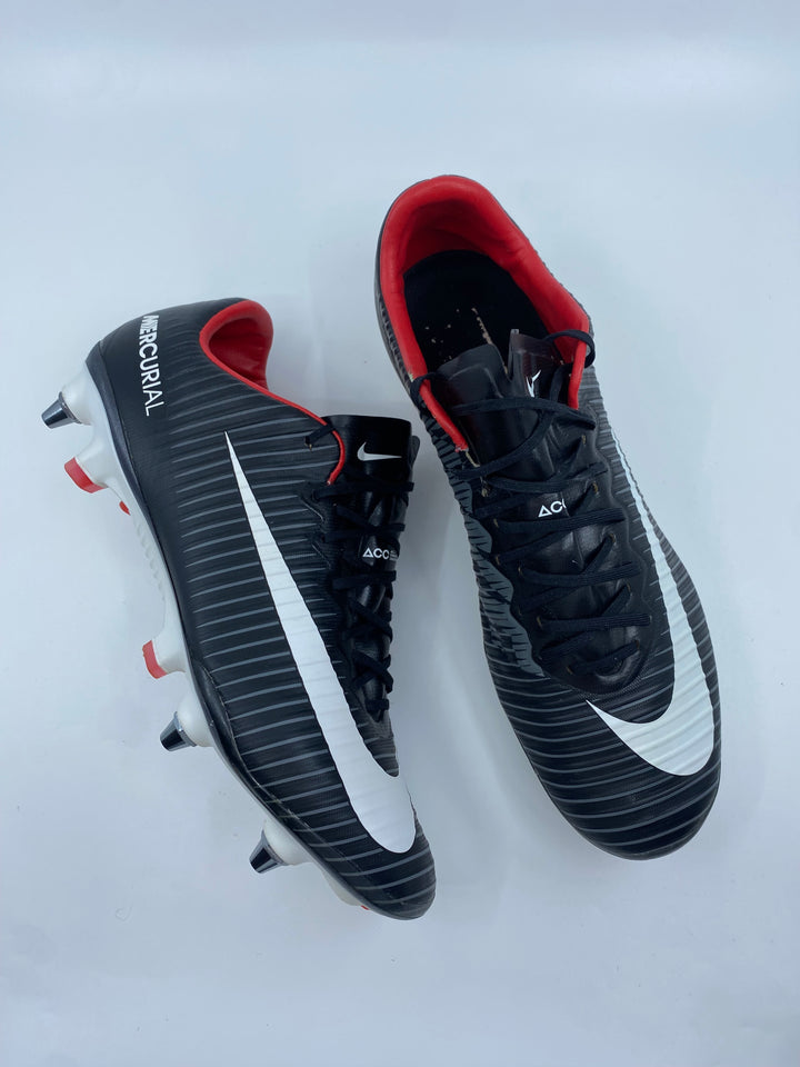 Nike Mercurial Vapor XI - Size 42,5