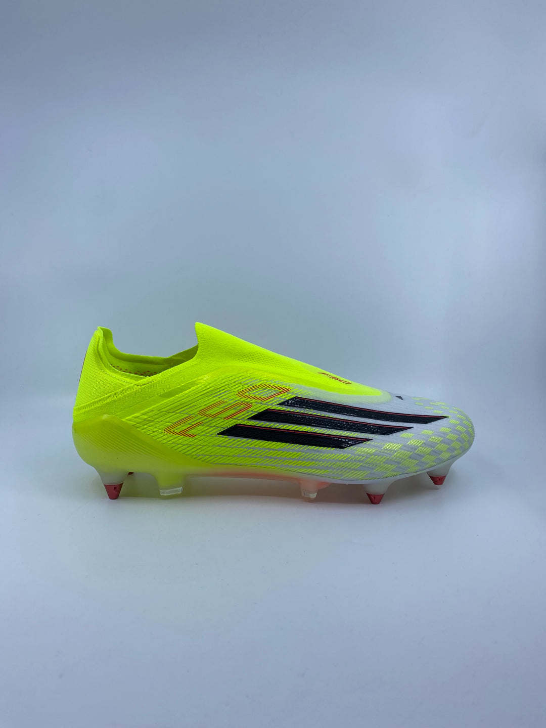 Adidas F50 Laceless - Size 43 1/3