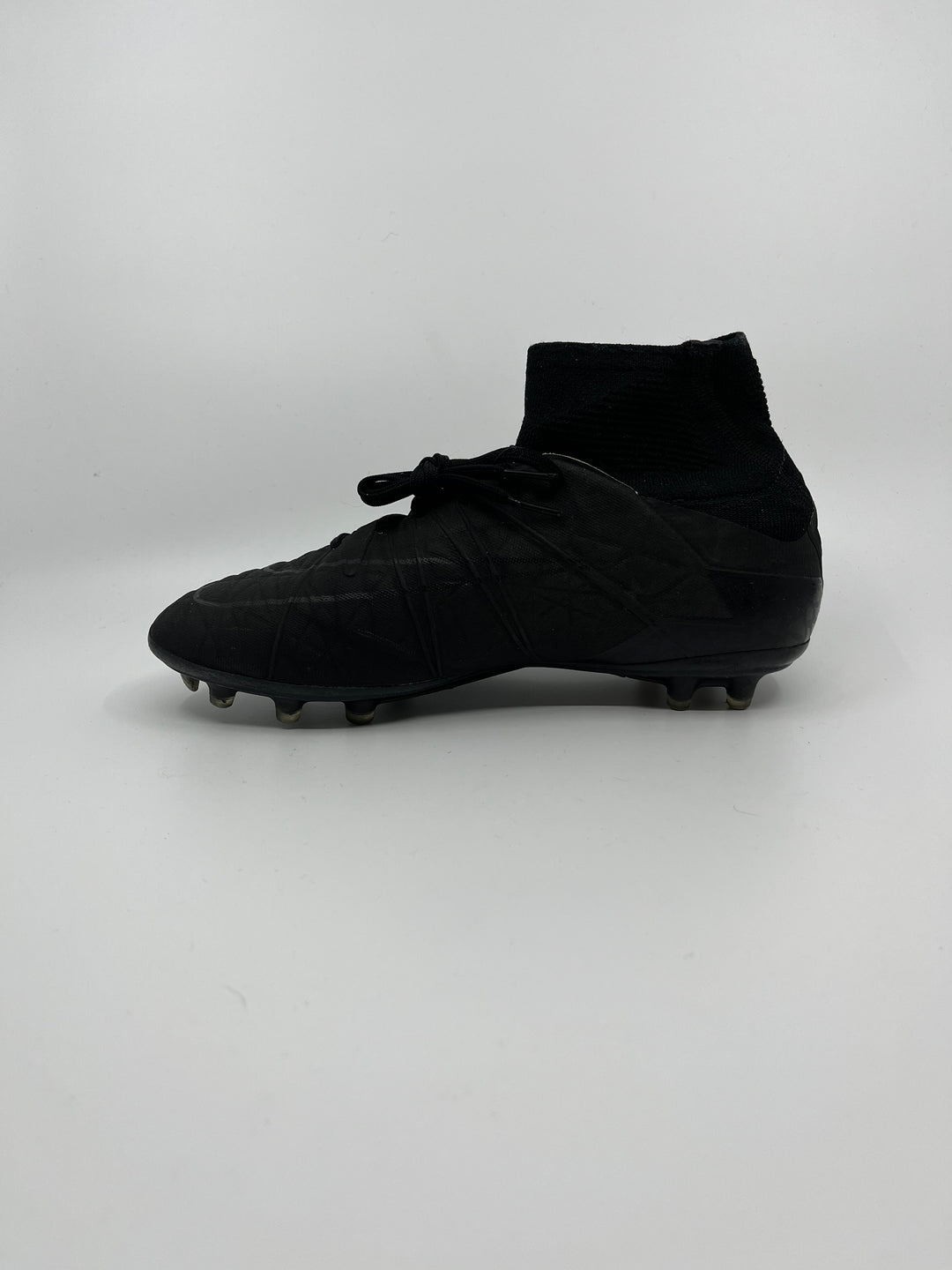 NIKE HYPERVENOM PHANTOM 2 - SIZE 40