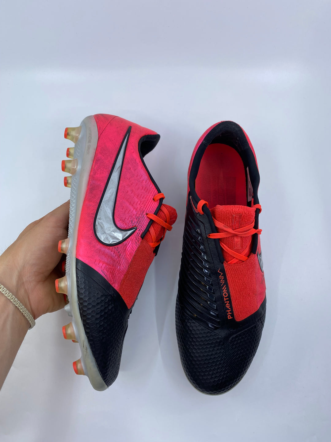 Nike Phantom Venom - Size 42.5