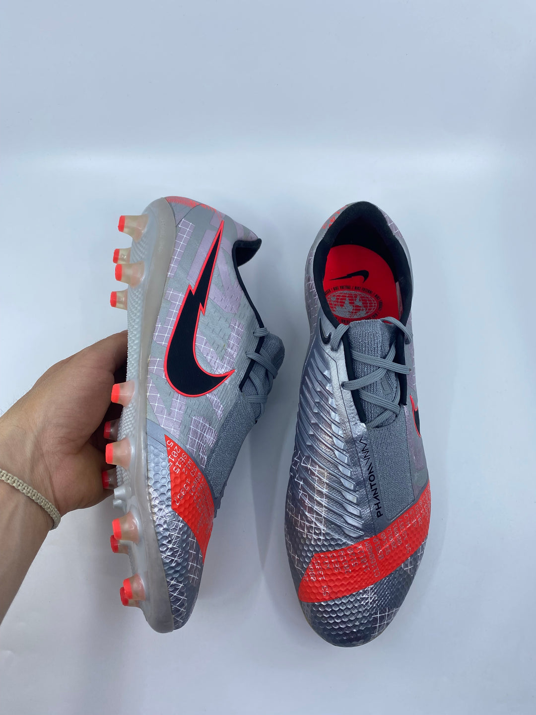 Nike Phantom Venom Elite - Size 42