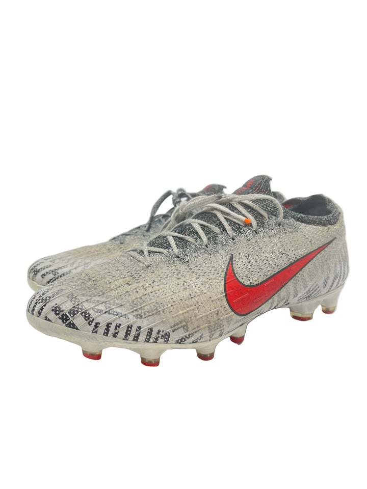 Nike Mercurial Vapor 12 NJR - Size 42