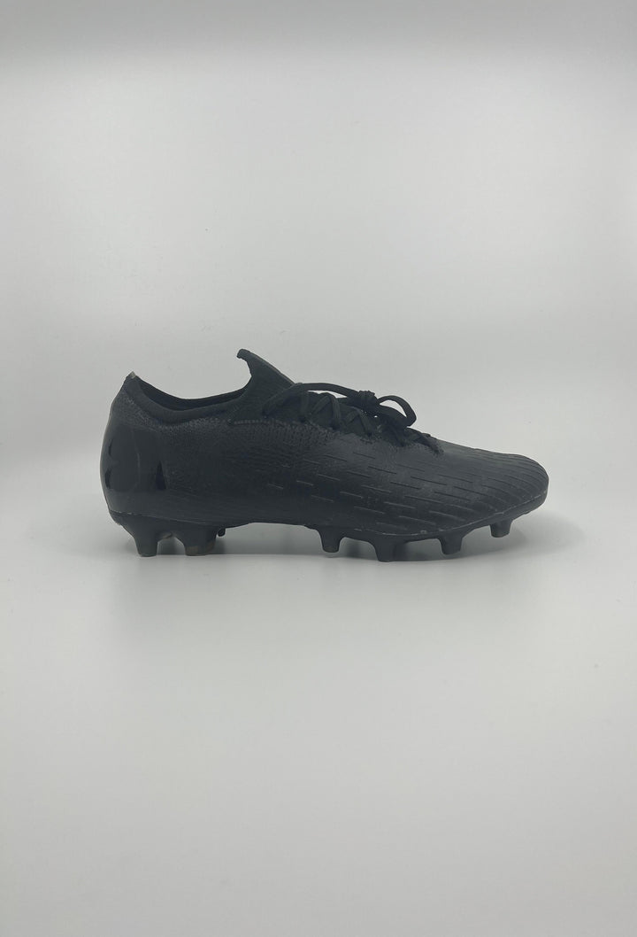 Nike Mercurial Vapor 12 - Size 42