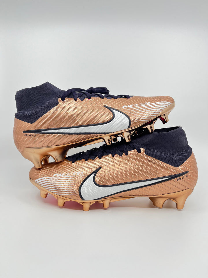 Nike Mercurial Superfly 9 WC - Size 42