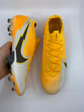 Nike Mercurial Vapor 13 - Size 43