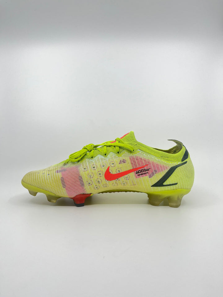 NIKE MERCURIAL VAPOR 14 - SIZE 44