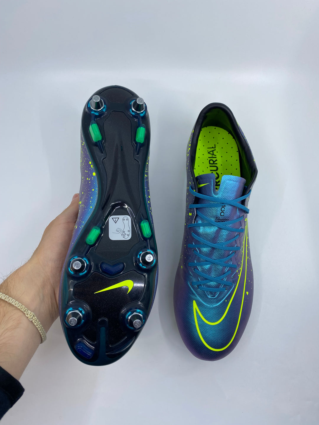 Nike Mercurial Vapor X - Size 42.5