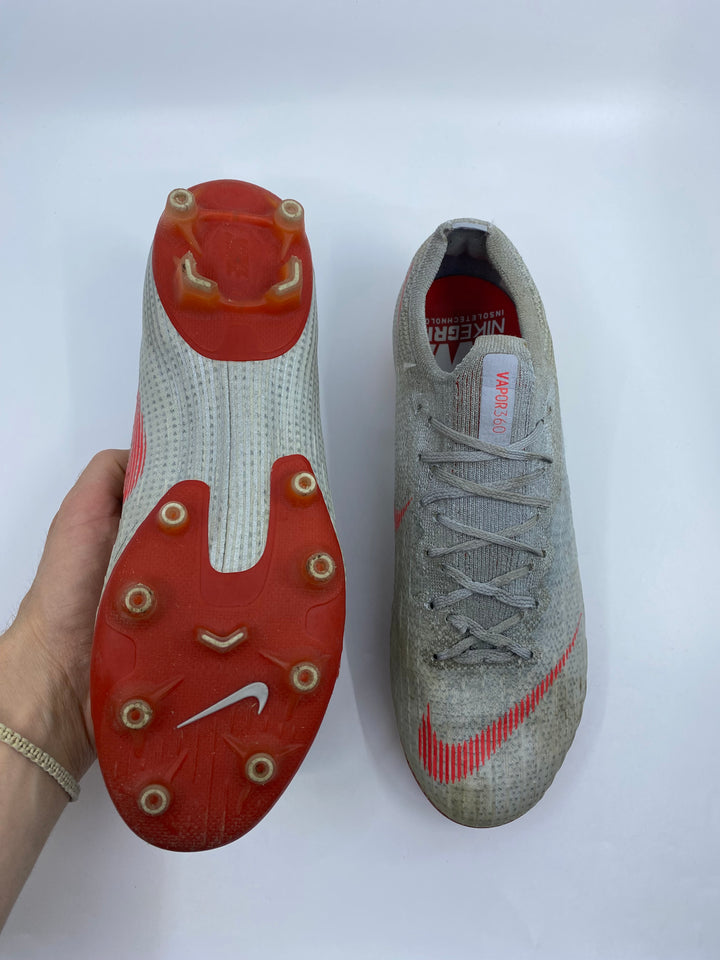 Nike Mercurial Vapor 12 - Size 40