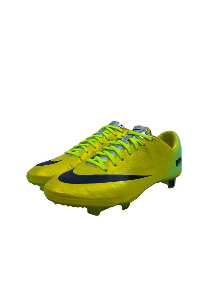 Nike Mercurial Vapor IX - Size 40.5