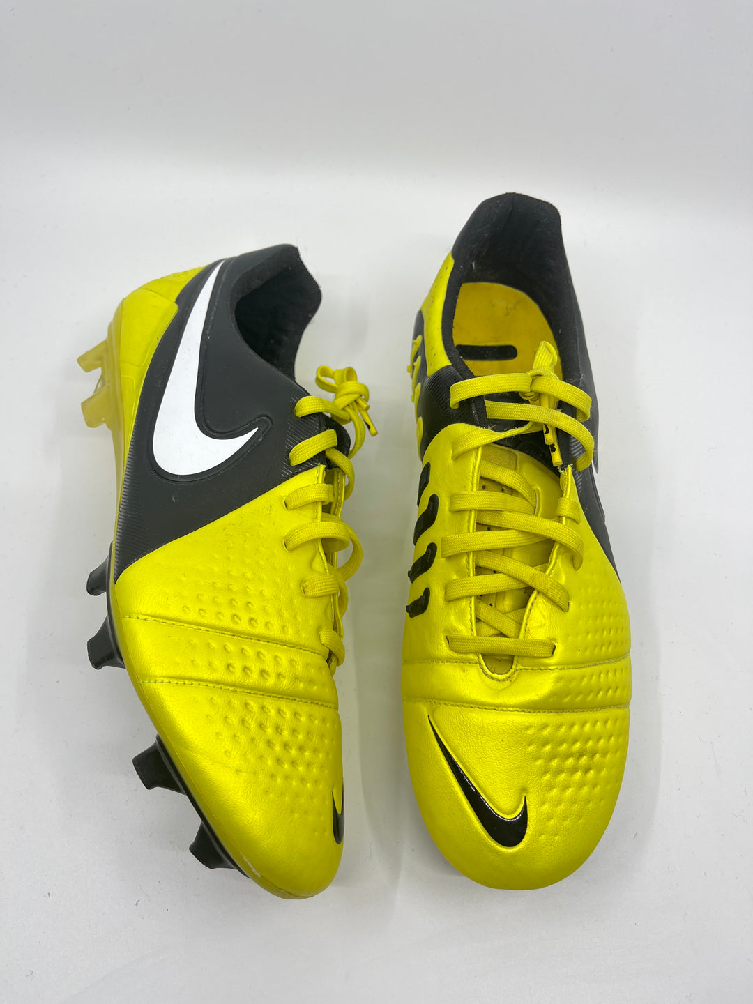 Nike CTR360 Maestri 3 - Size 44
