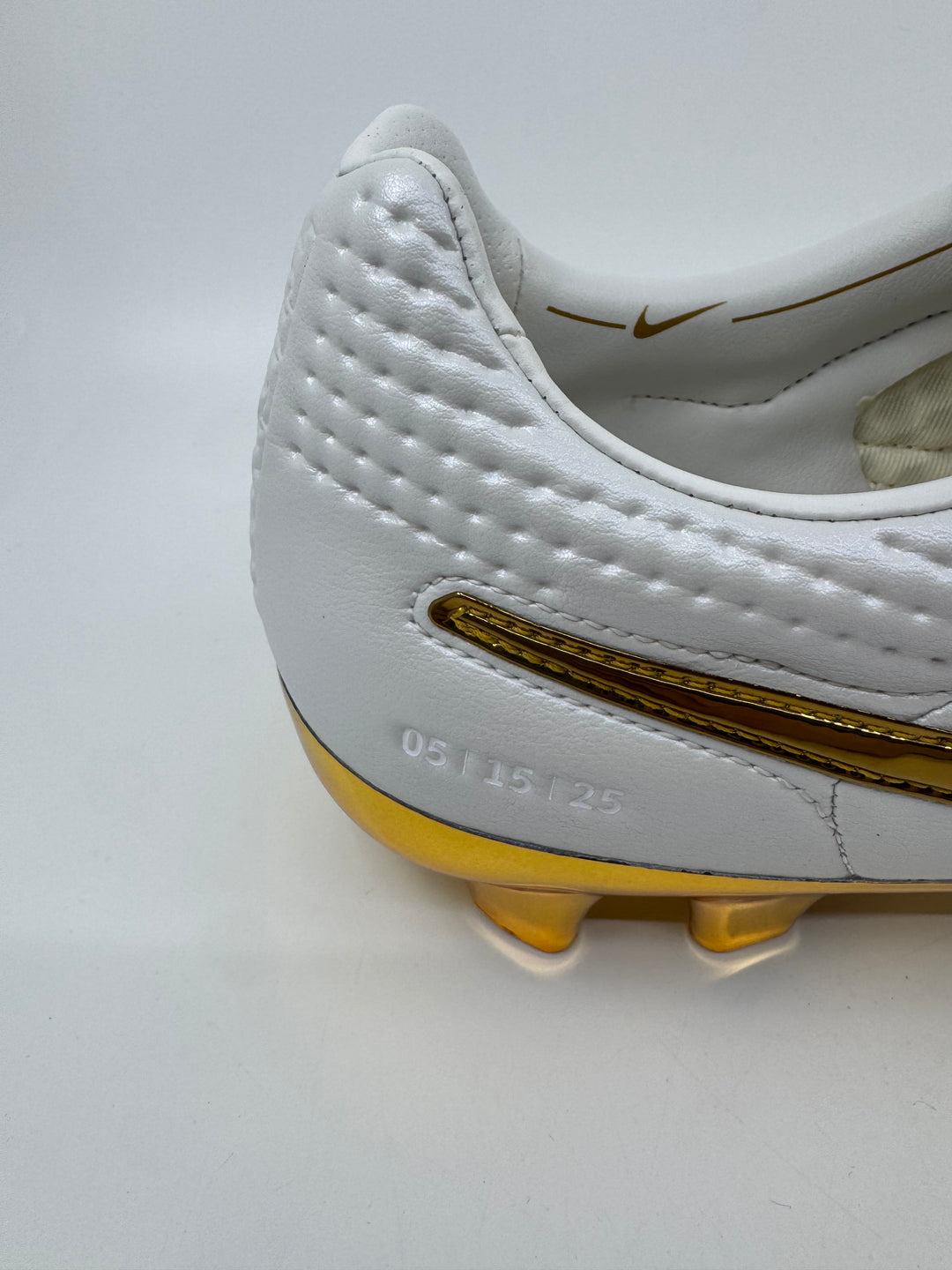 Nike Tiempo Legend R10 - Size 44,5