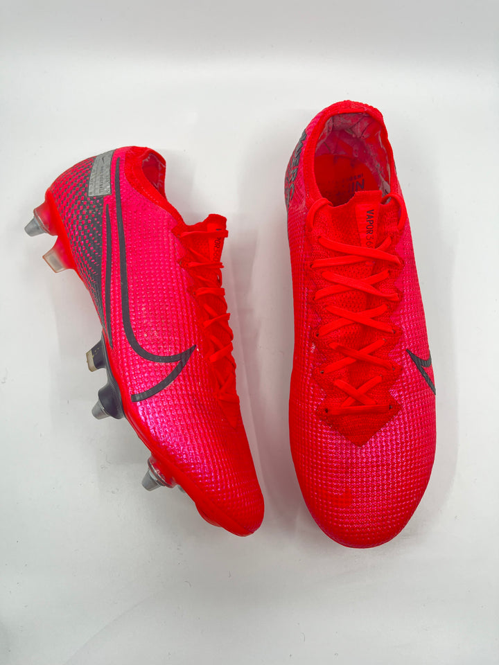 Nike Mercurial Vapor 13 - Size 42.5