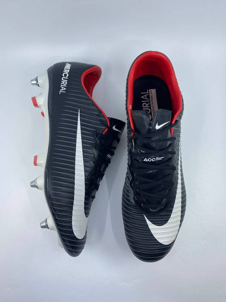 Nike Mercurial Vapor XI - Size 43