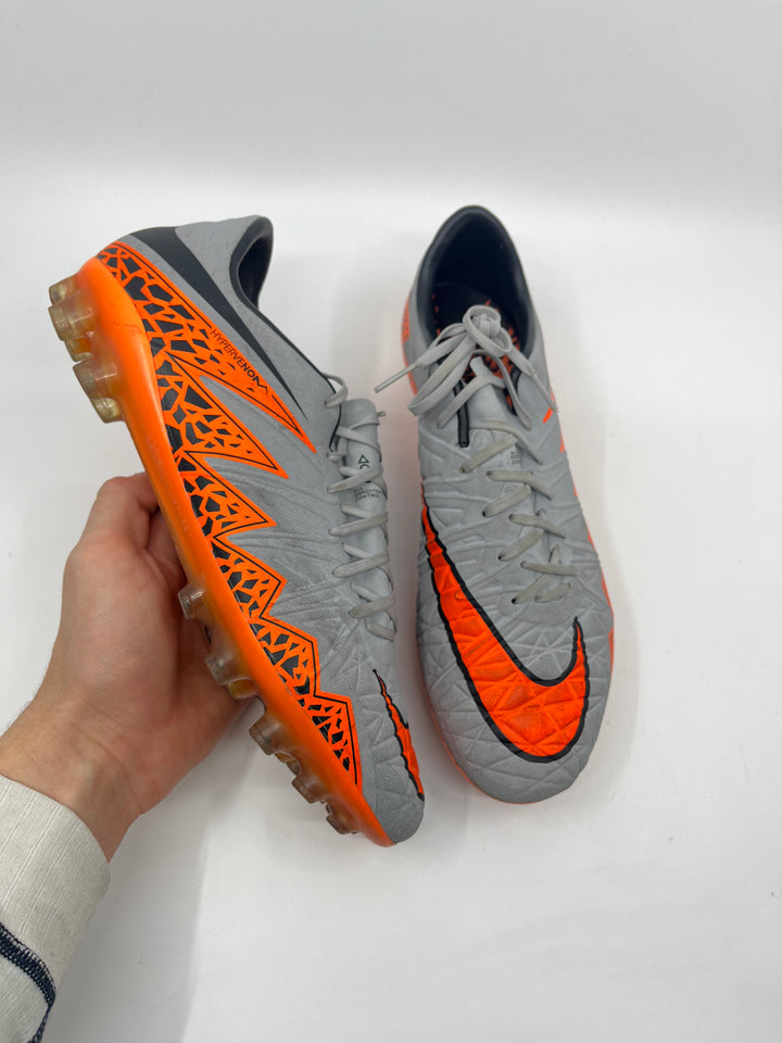 Nike Hypervenom Phinish - Size 40.5
