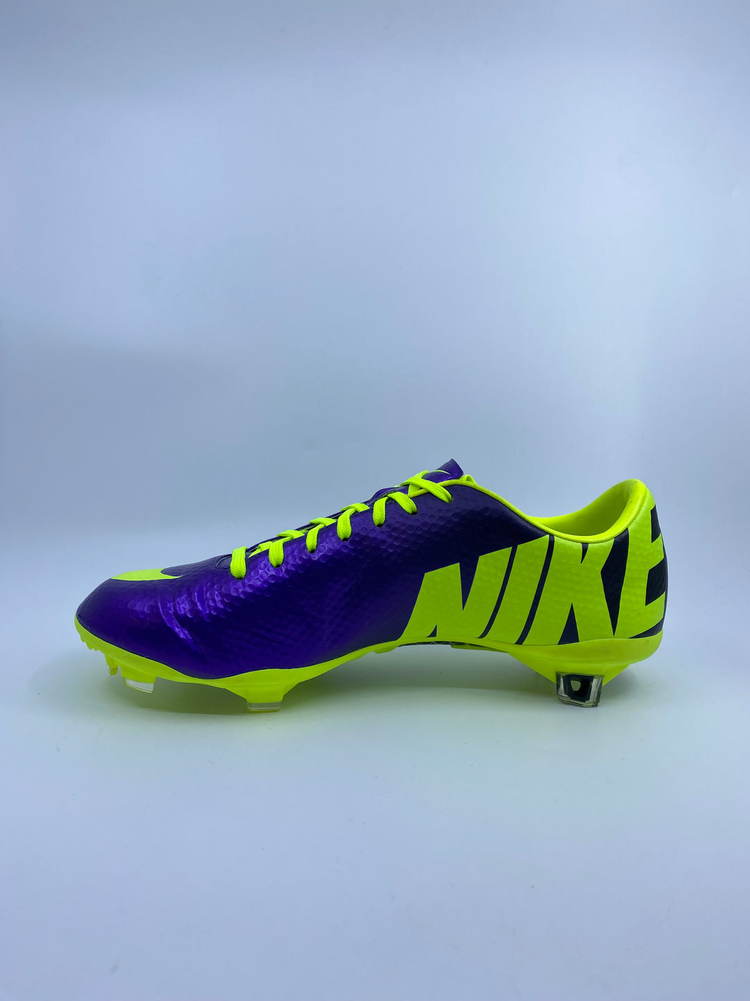 Nike Mercurial Vapor IX - Size 40