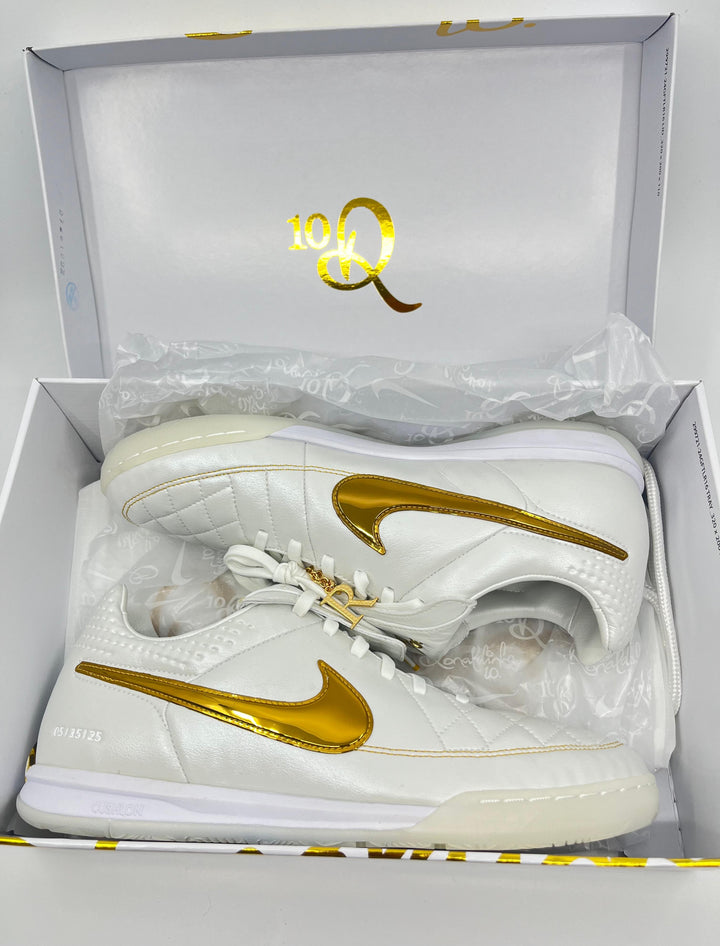Nike Tiempo Legend IC 10R - Size 43