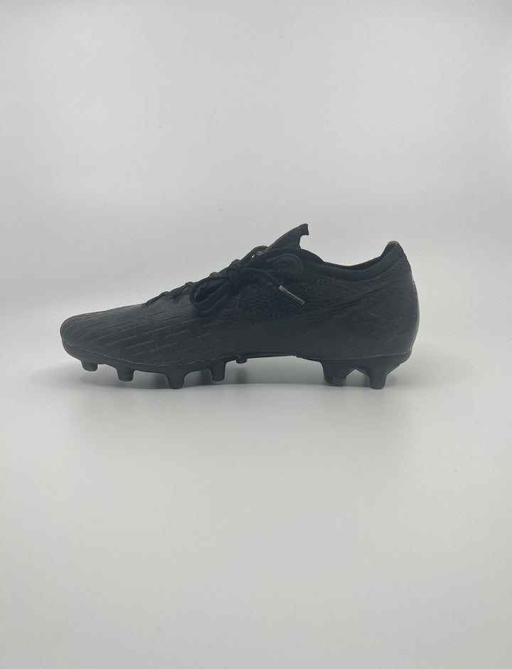 Nike Mercurial Vapor 12 - Size 42