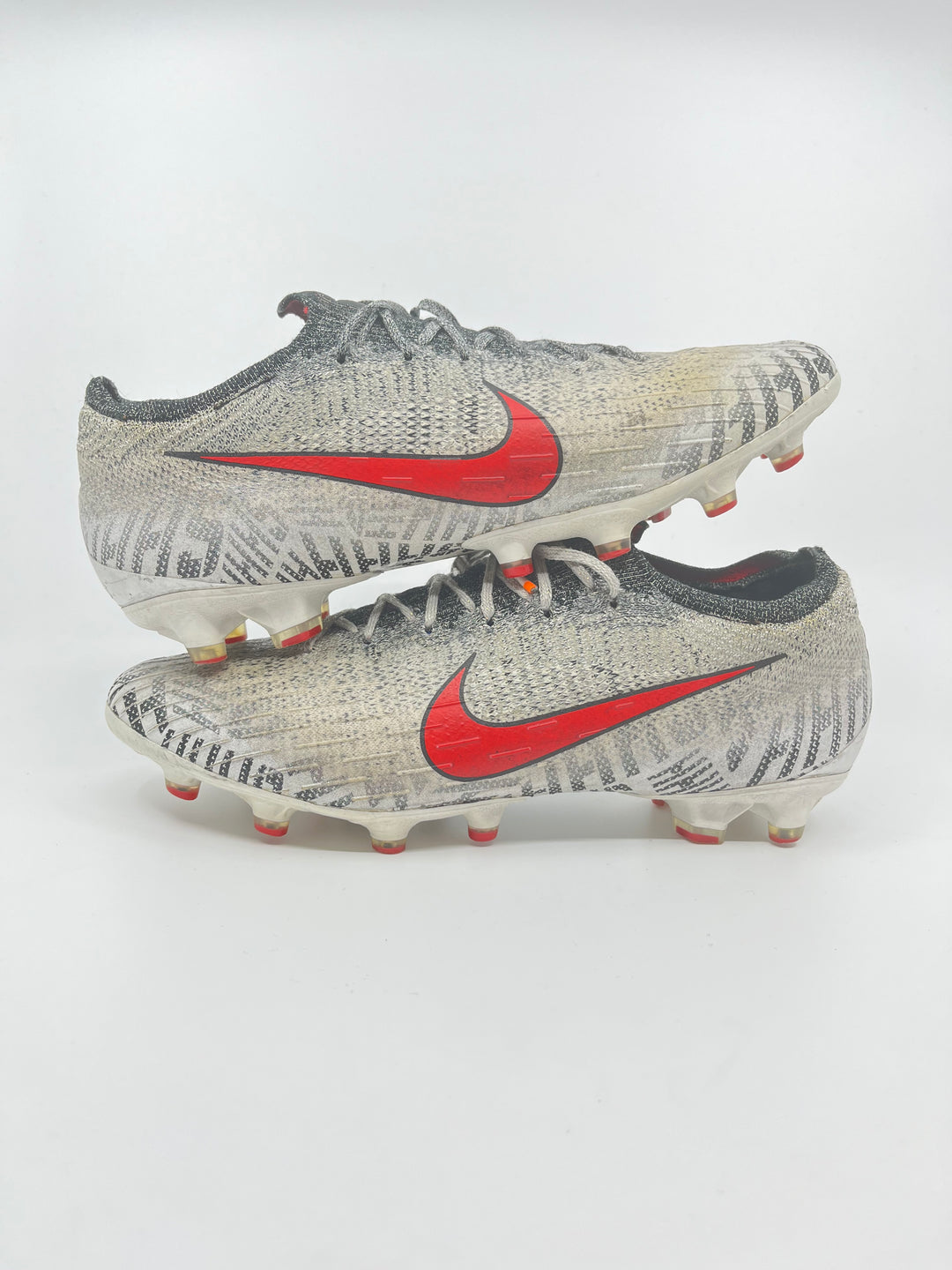 Nike Mercurial Vapor 12 NJR - Size 42