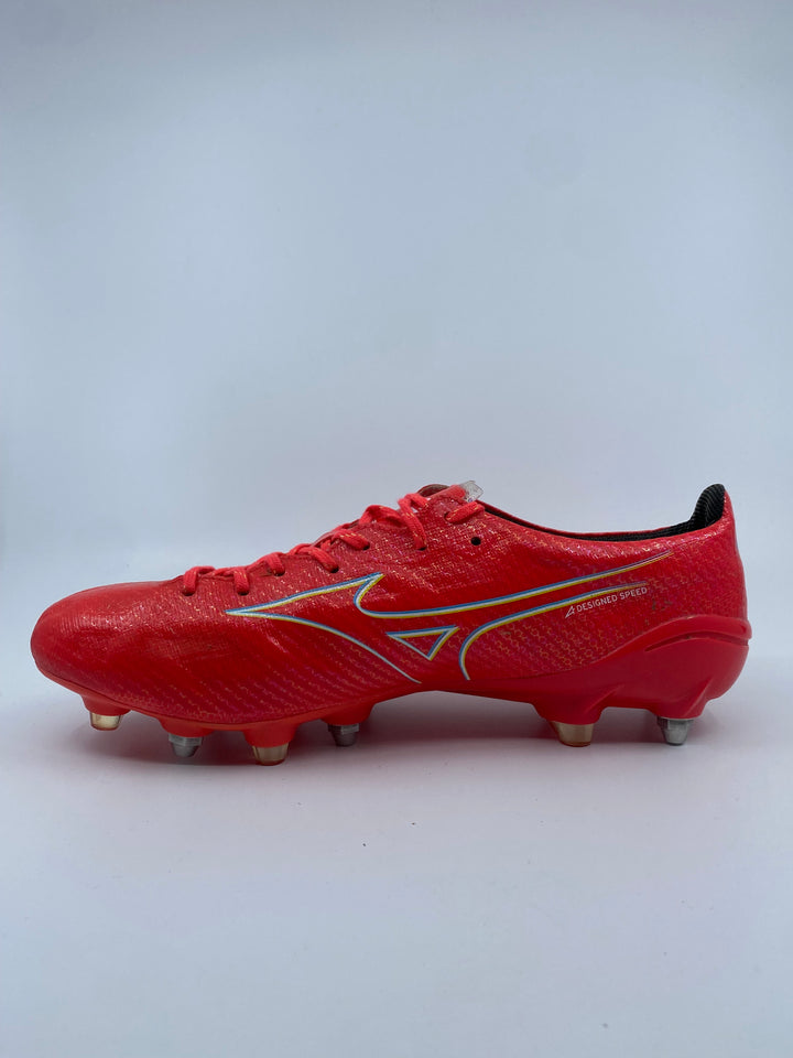 Mizuno Alpha - Size 42,5