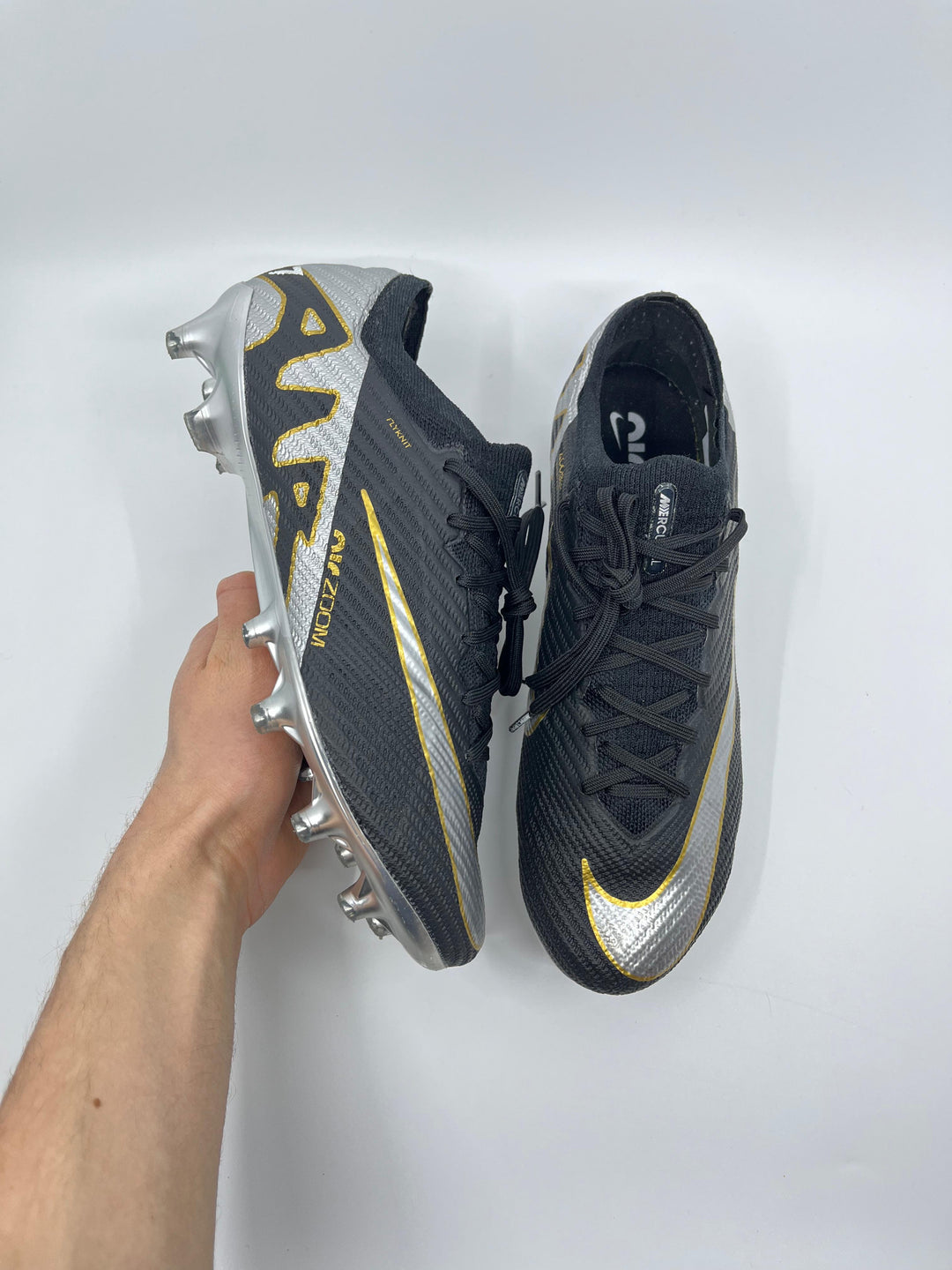Nike Mercurial Vapor 15 - Size 42