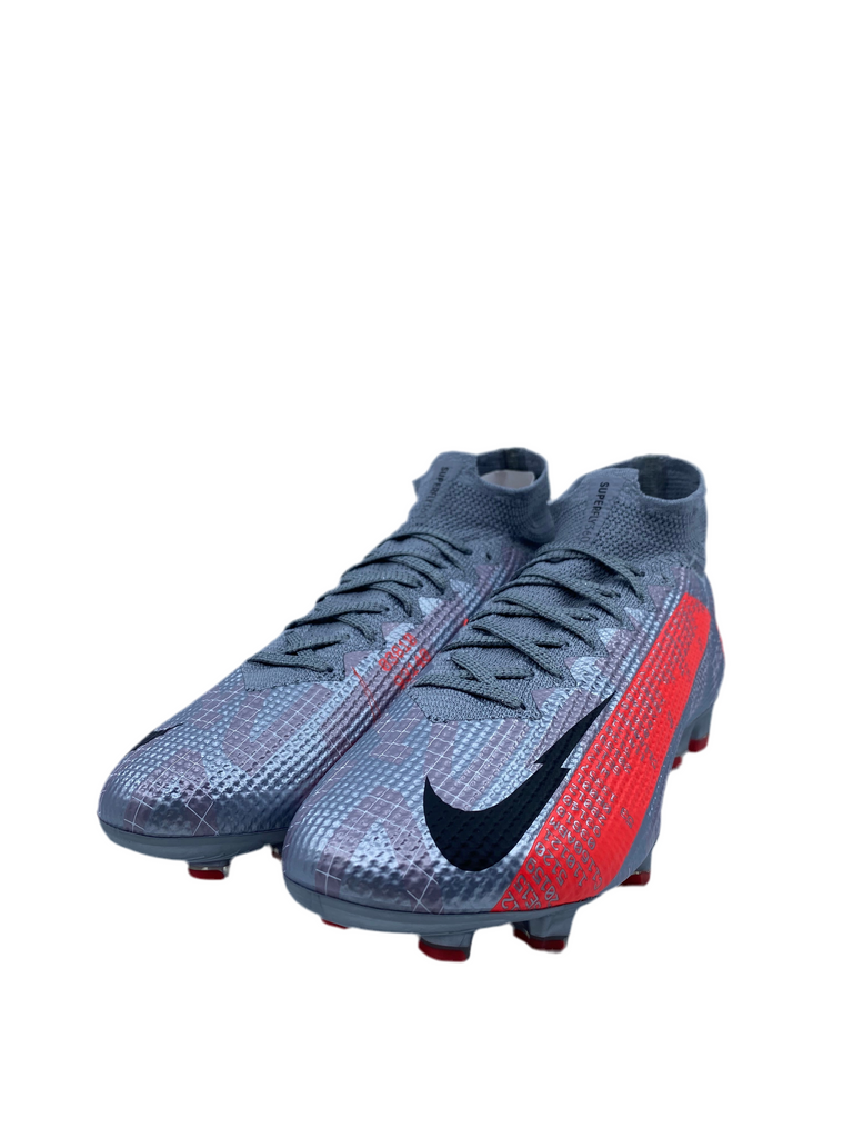 Nike Mercurial Superfly 7 Size 42