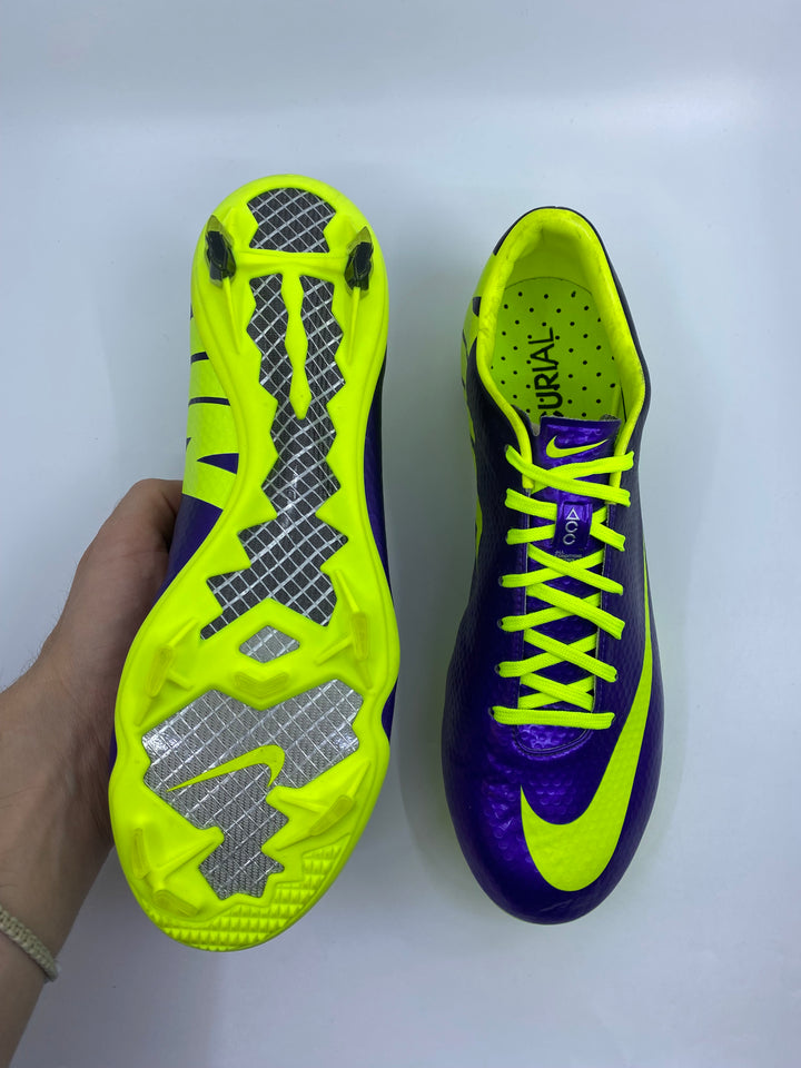 Nike Mercurial Vapor IX - Size 40