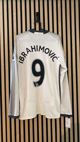 Manchester United 16/17 | Ibrahimović - Size M