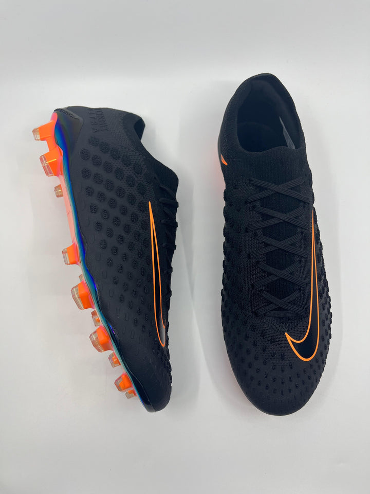 Nike Phantom Ultra Venom - Size 45.5