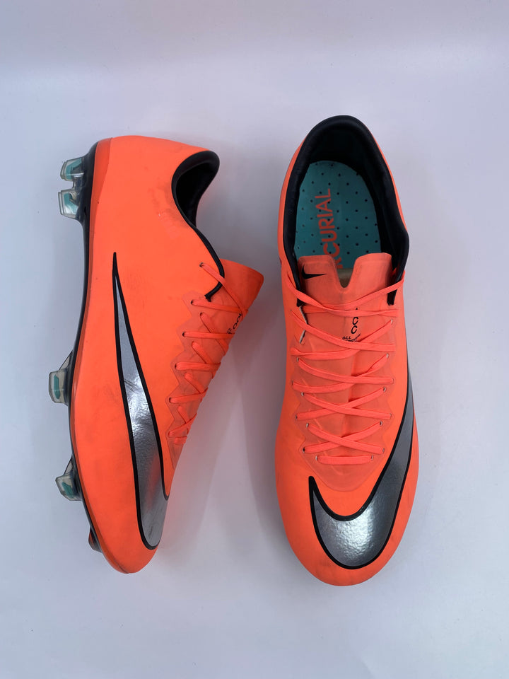 Nike Mercurial Vapor X - Size 41