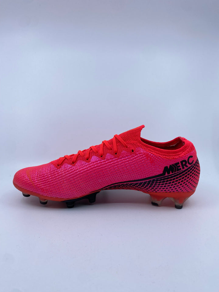 Nike Mercurial Vapor 13 - Size 42,5