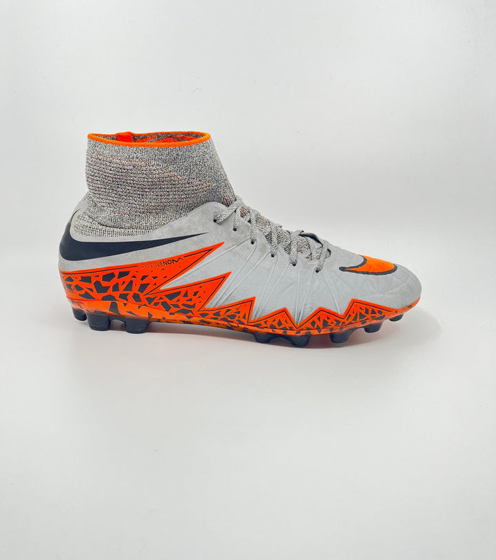 Nike Hypervenom Phantom 2- Size 45.5