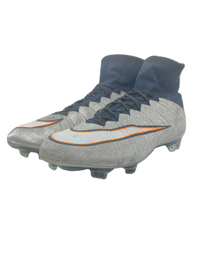 Nike Mercurial Superfly 4/IV CR7 - Size 43