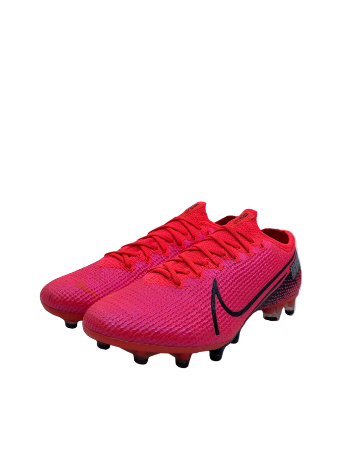 Nike Mercurial Vapor 13 - Many Sizes