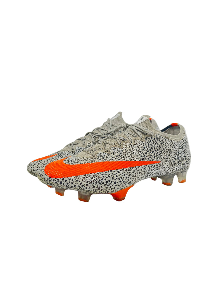 Nike Mercurial Vapor 13 Safari - size 40