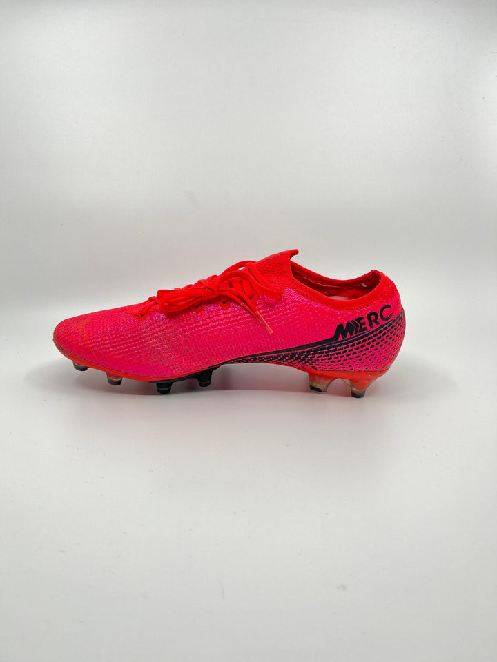 Nike Mercurial Vapor 13 - Size 42