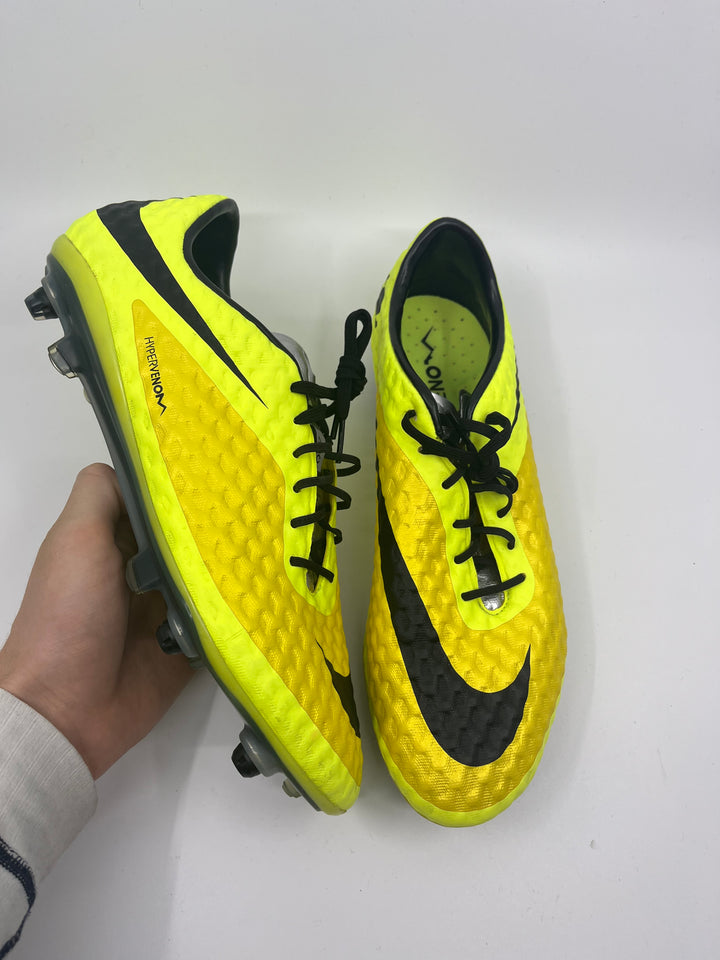 Hypervenom Phantom 1 - Size 43