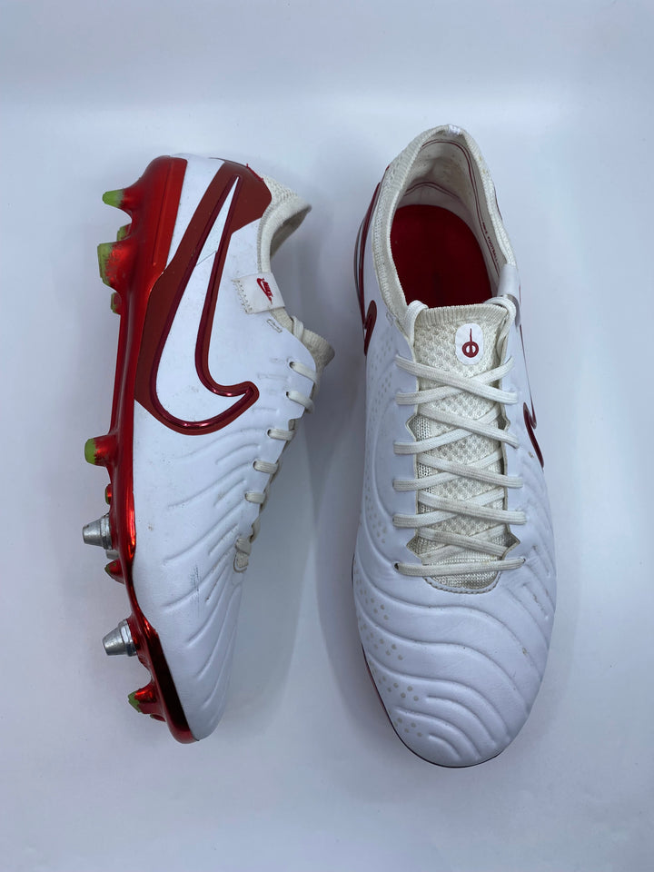 Nike Tiempo Legend 10 - Size 44