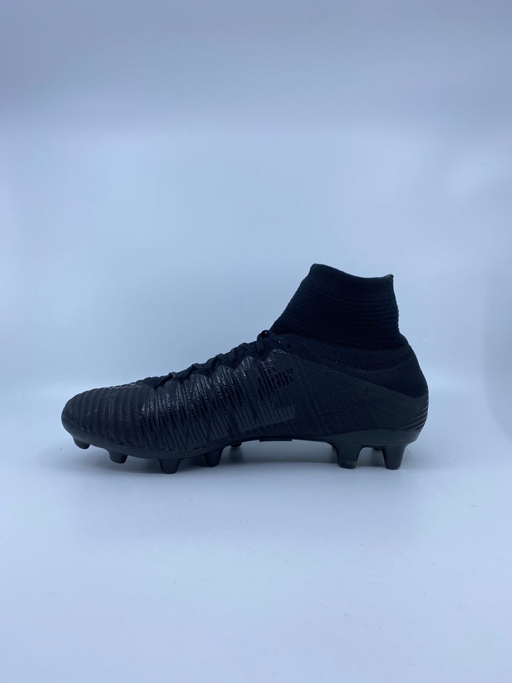 Nike Mercurial Superfly 5 - Size 42