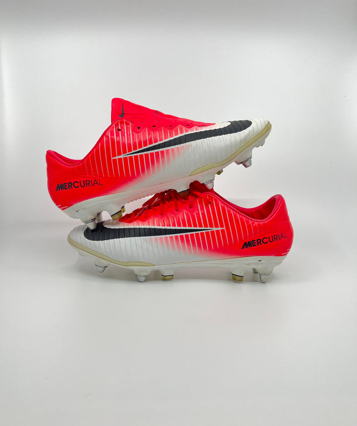 Nike Mercurial Vapor 11 - Size 42